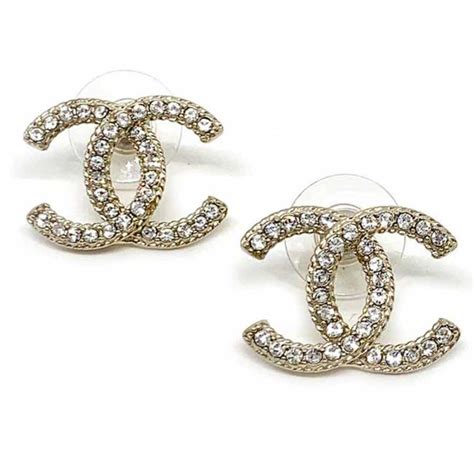 bijou chanel fantaisie pas cher|boucles d'oreille Chanel femme occasion.